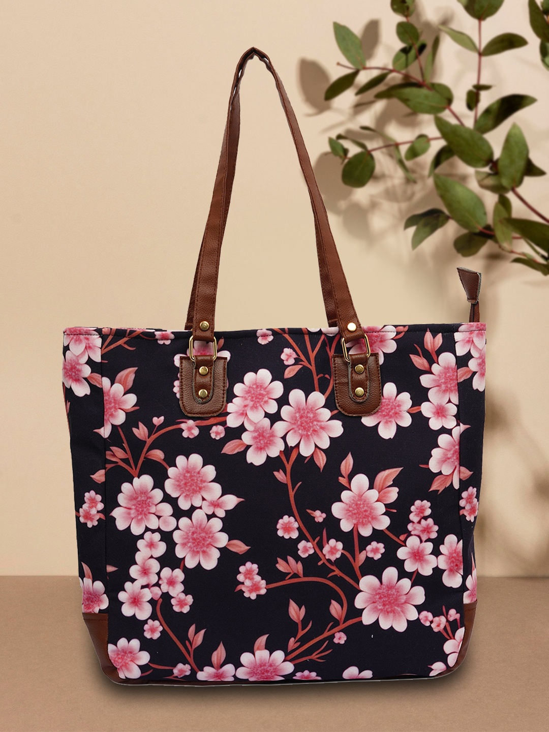 

Sangria Floral Printed Tote Bag, Black