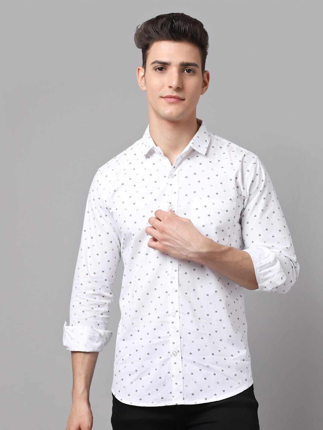 

HANUMNTRA Micro Ditsy Printed Comfort Regular Fit Opaque Casual Shirt, White