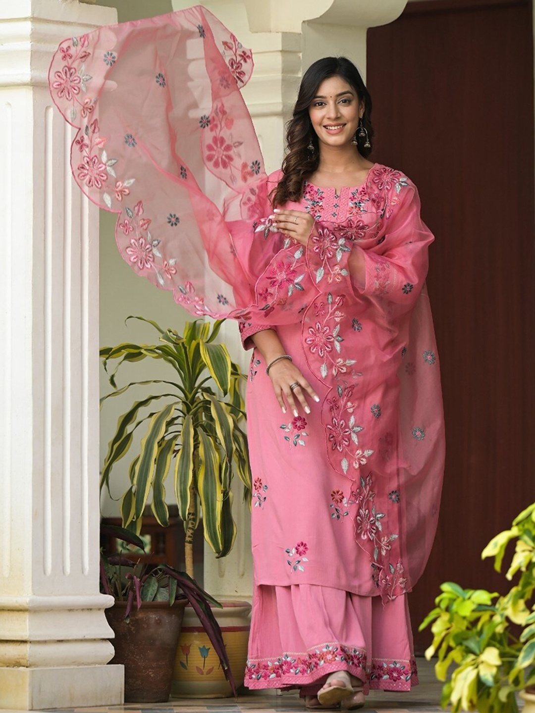 

Ramas Floral Embroidered Sequinned Kurta with Palazzos & Dupatta, Pink