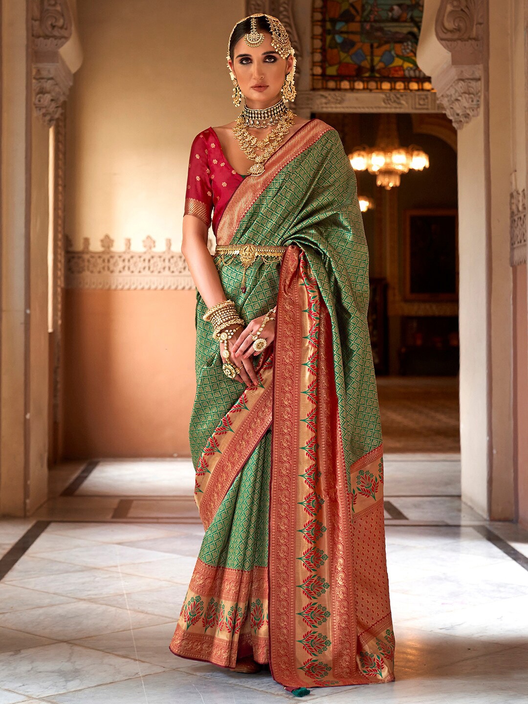 

Anouk Ethnic Motifs Zari Banarasi Saree, Green