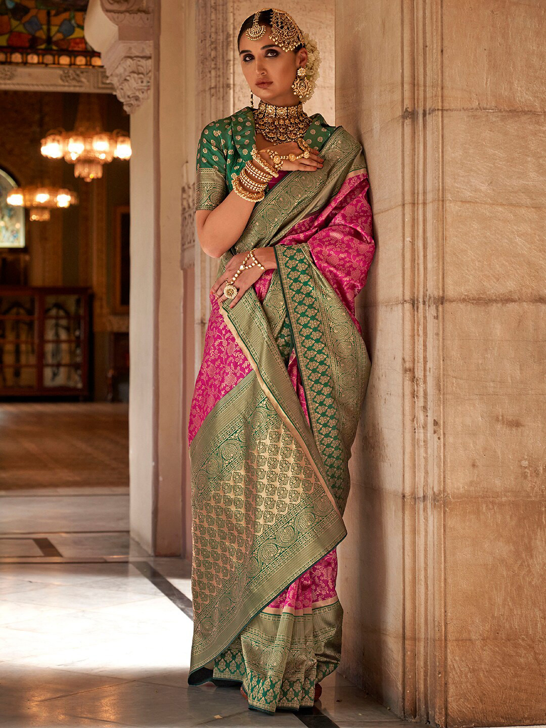 

Anouk Woven Design Zari Banarasi Saree, Pink