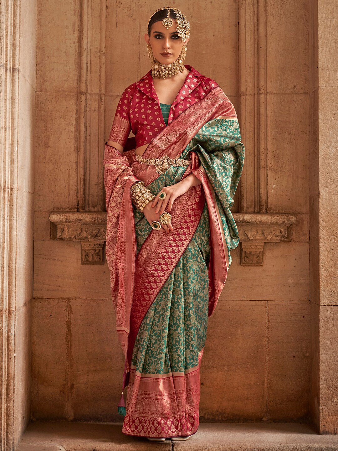 

Anouk Woven Design Zari Banarasi Saree, Green