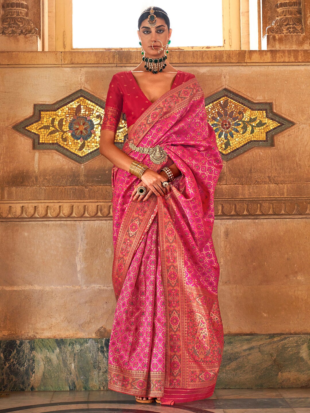 

Anouk Woven Design Zari Banarasi Saree, Pink