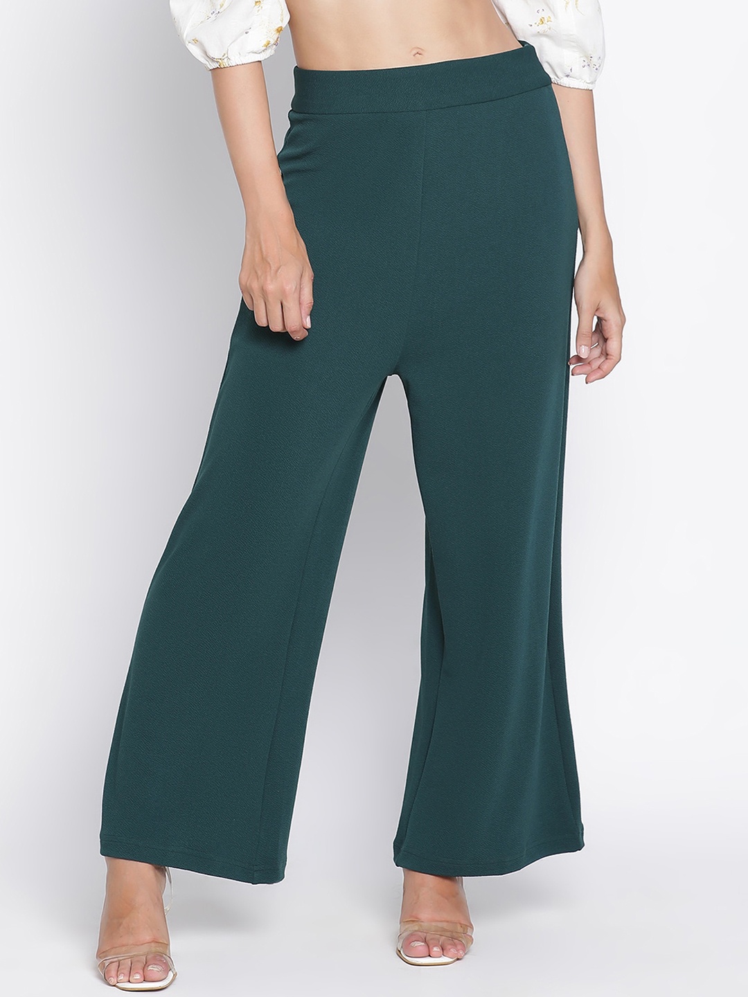 

DRAAX Fashions Women Relaxed Flared Trousers, Green