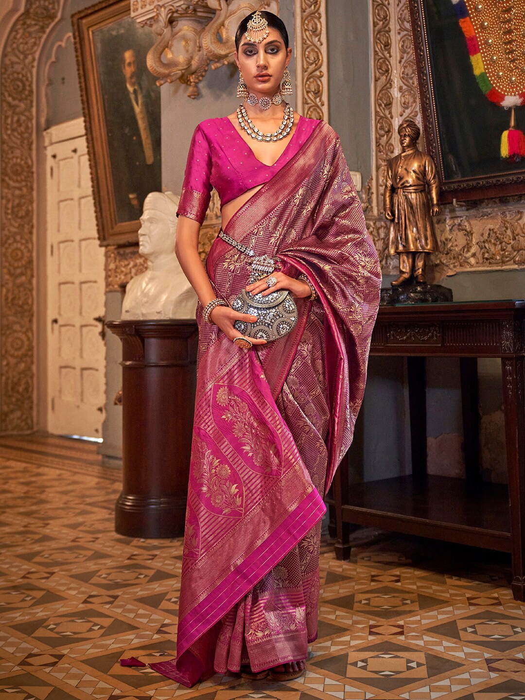 

Anouk Floral Woven Design Zari Detailed Banarasi Saree, Purple