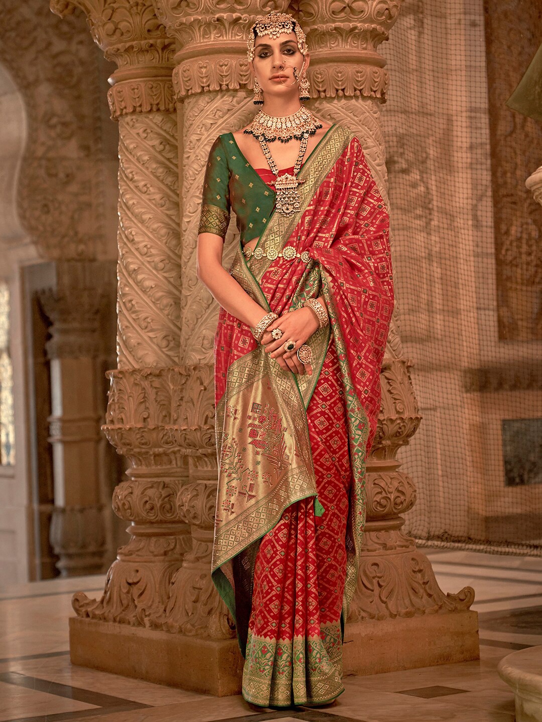

Anouk Ethnic Motifs Woven Design Zari Banarasi Saree, Red