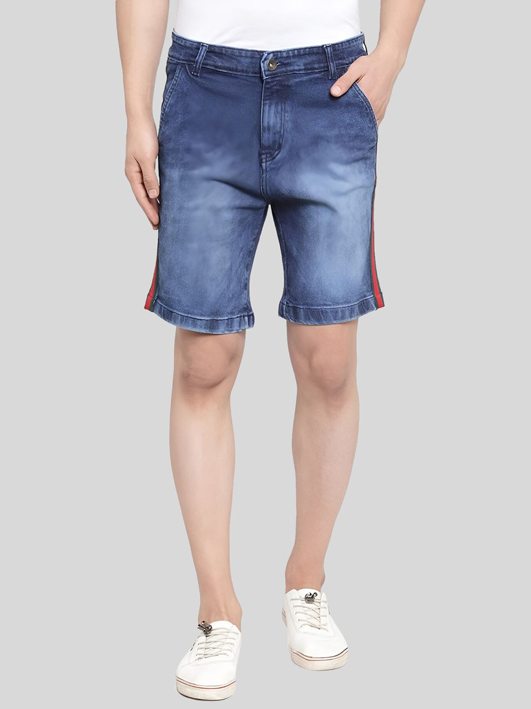 

Ben Martin Men Mid-Rise Washed Denim Shorts, Blue