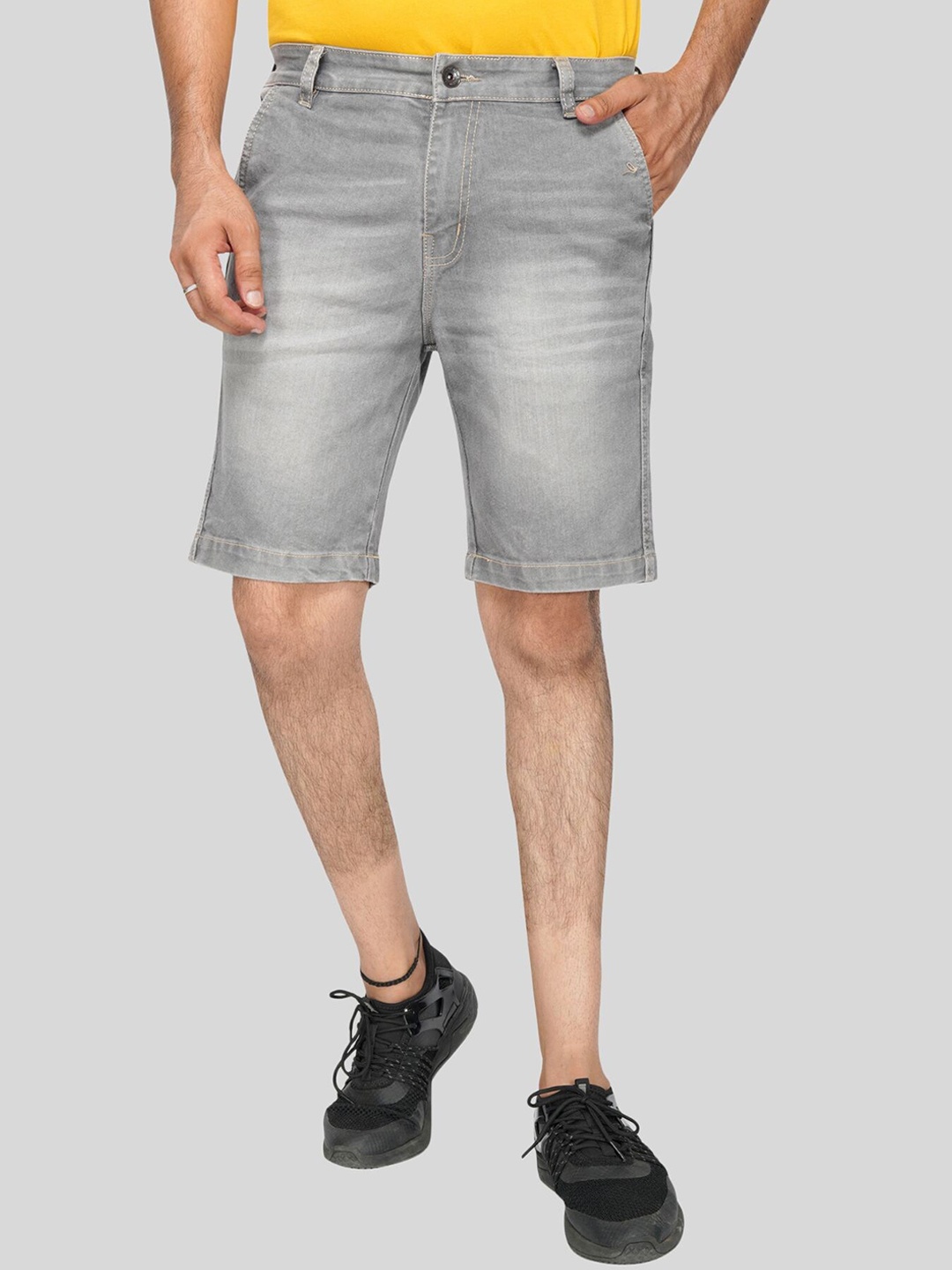 

Ben Martin Men Mid-Rise Denim Shorts, Grey