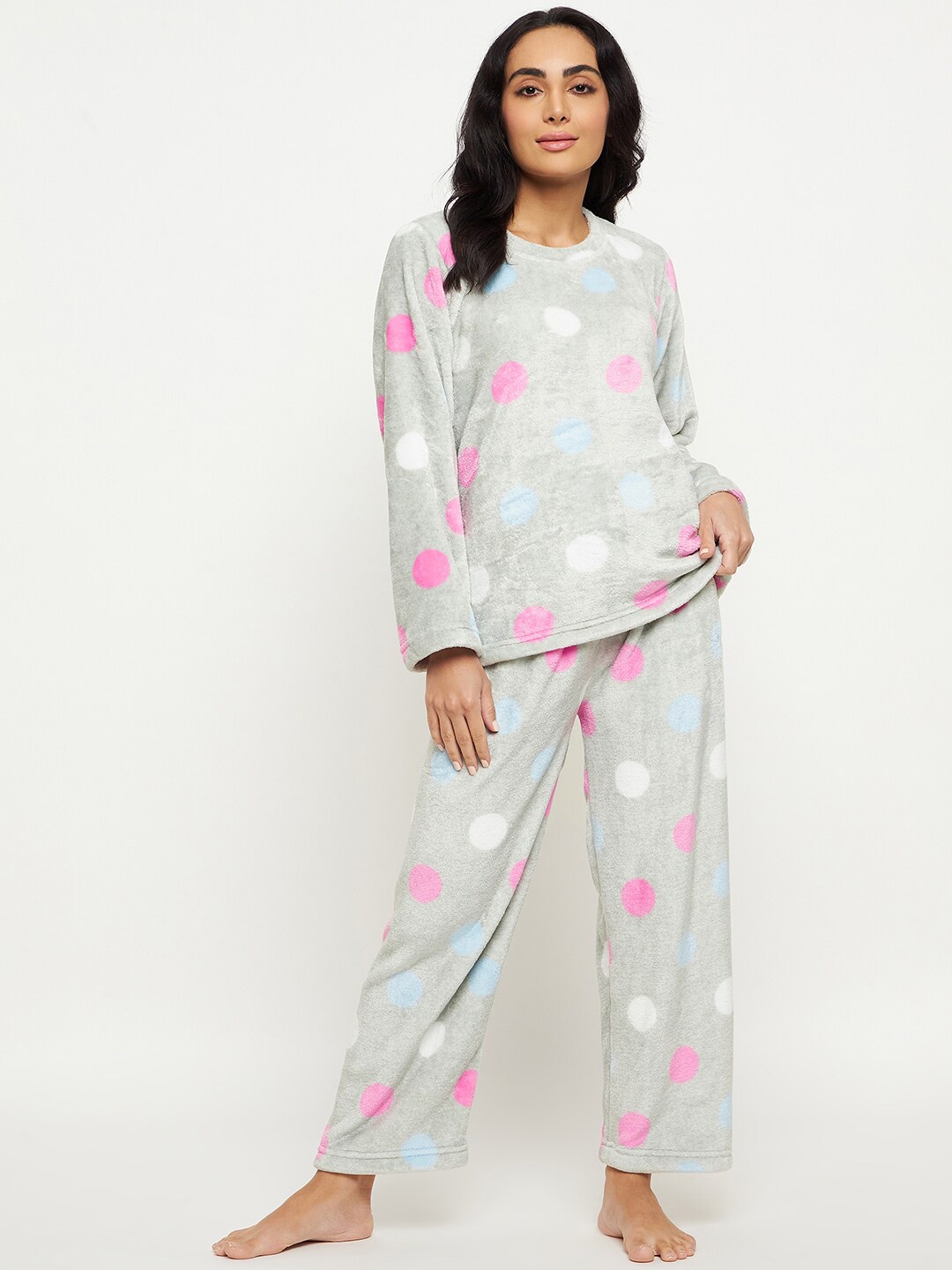 

Camey Polka Dots Printed Night suit, Grey