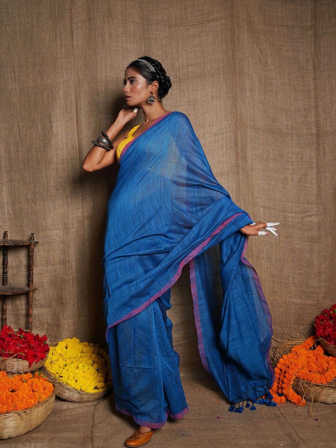 

Unnati Silks Woven Design Pure Cotton Jamdani Saree, Blue