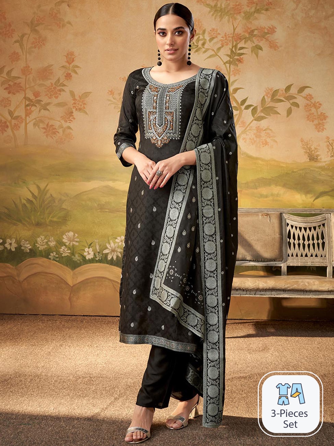 

DRESOUL Ethnic Motifs Embroidered Kurta with Pyjamas & With Dupatta, Black