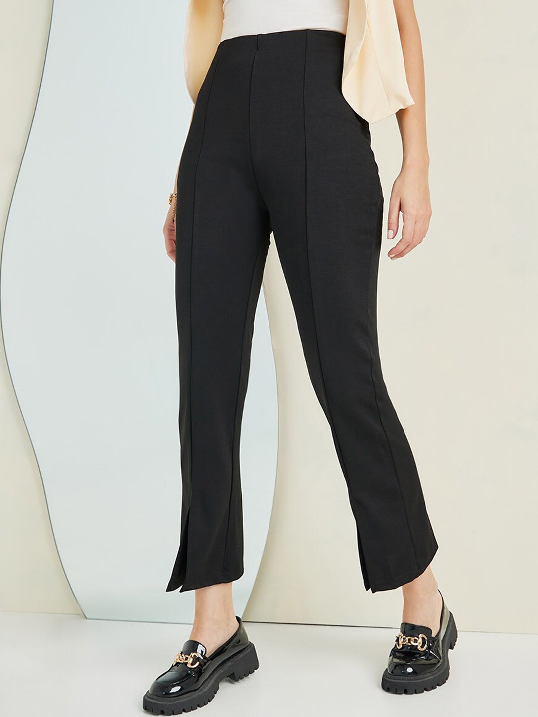 

Styli Women Slim Fit Pleated Trousers, Black