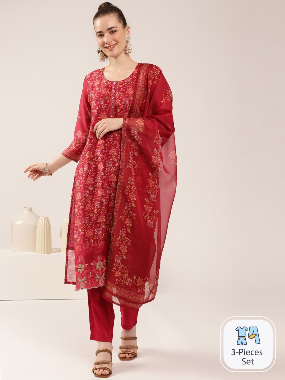

DRESOUL Women Red Floral Printed Regular Kurta with Trousers & With Dupatta
