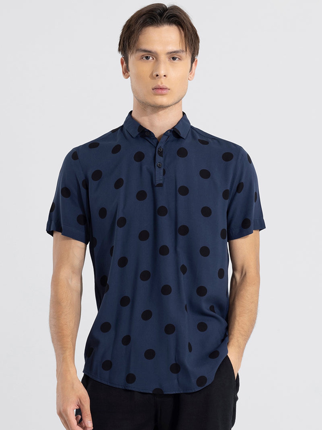 

Snitch Navy Blue Polka Dots Printed Polo Collar T-shirt