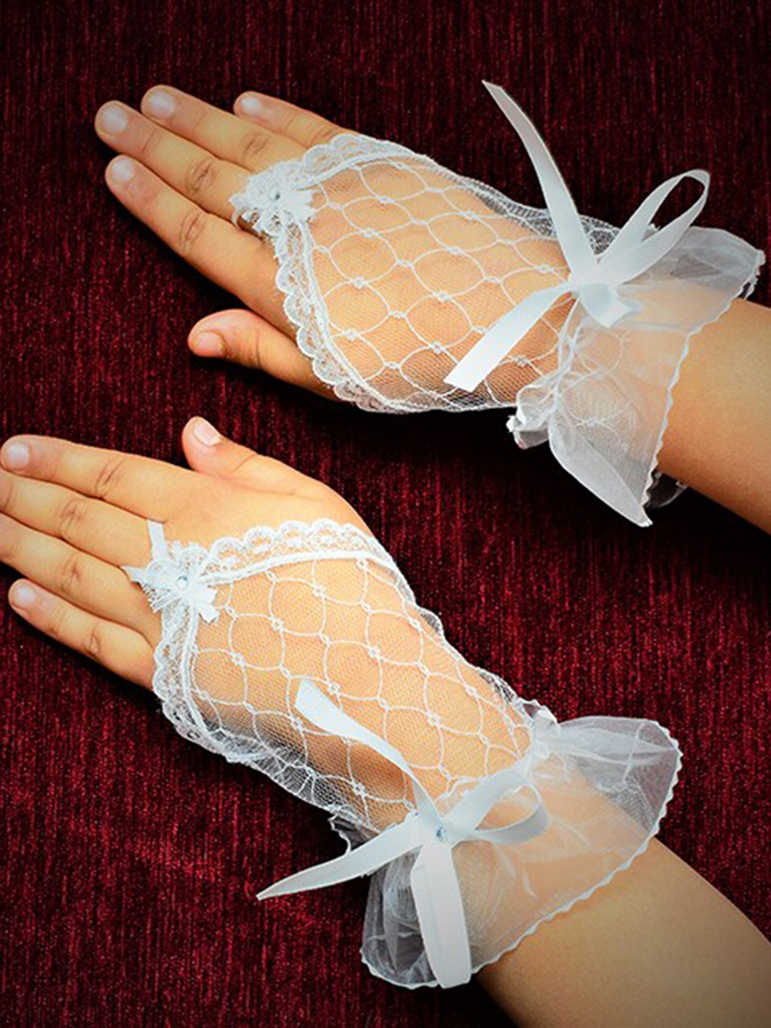 

TIPY TIPY TAP Girls Mess Fingerless Gloves, White