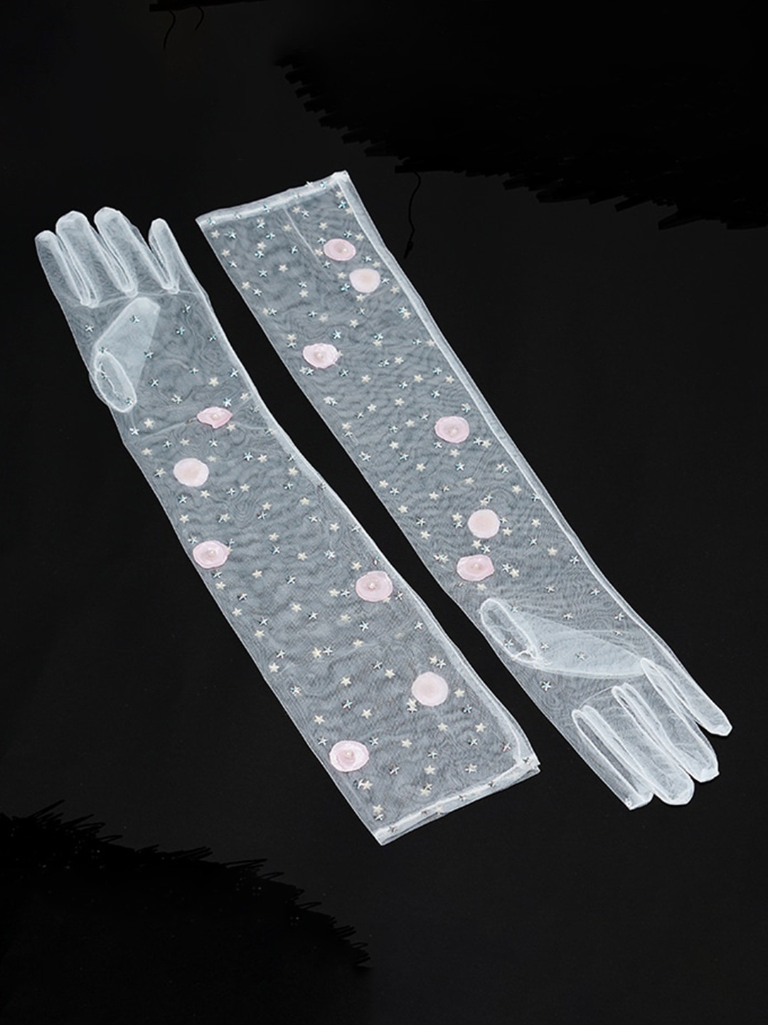 

TIPY TIPY TAP Girls Embellished Long Finger Gloves, White