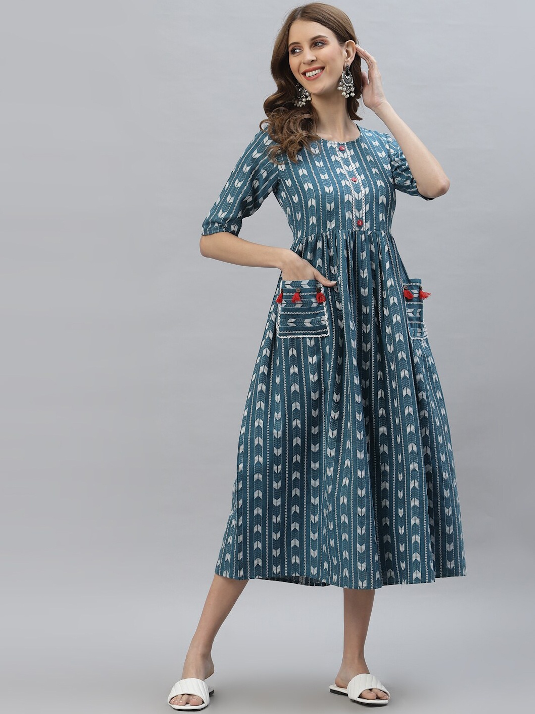 

Stylum Ethnic Motifs Printed Round Neck Cotton Fit & Flare Ethnic Dress, Grey