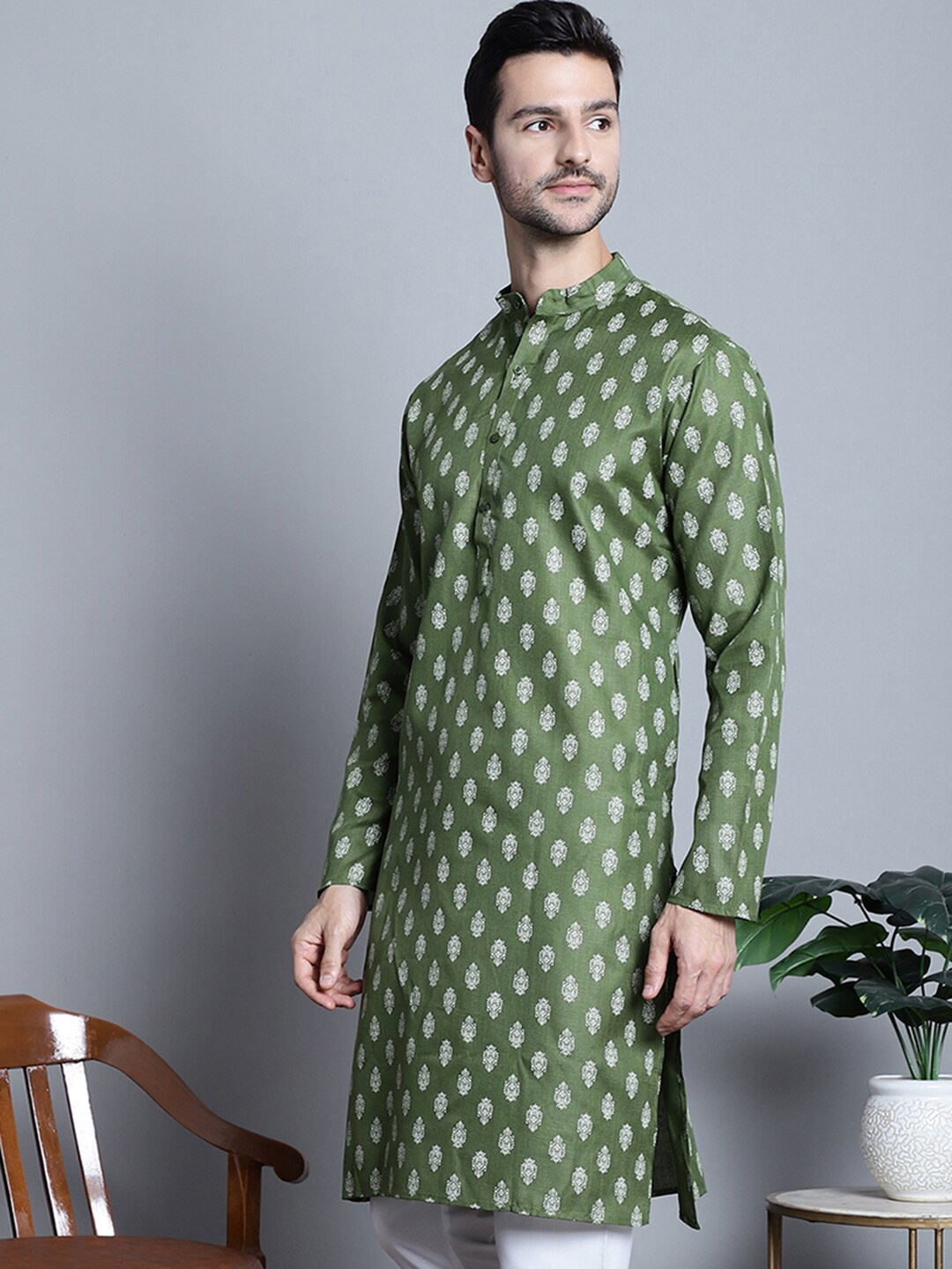 

Jompers Ethnic Motifs Printed Straight Kurta, Olive