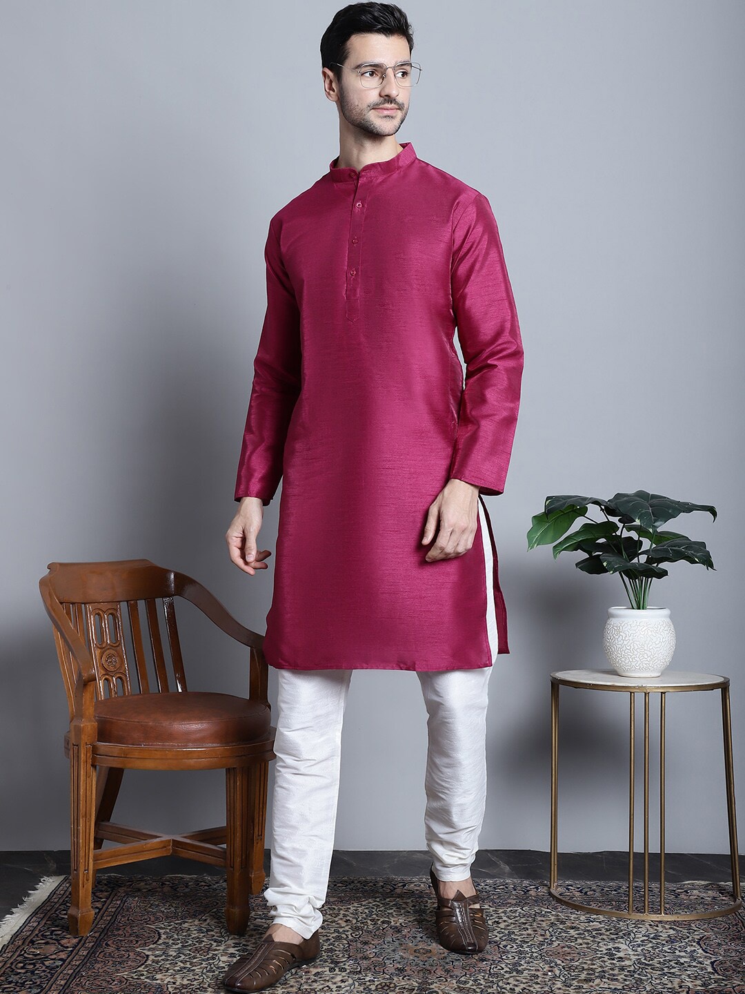 

Jompers Band Collar Long Sleeves Dupion Silk Straight Kurta, Purple