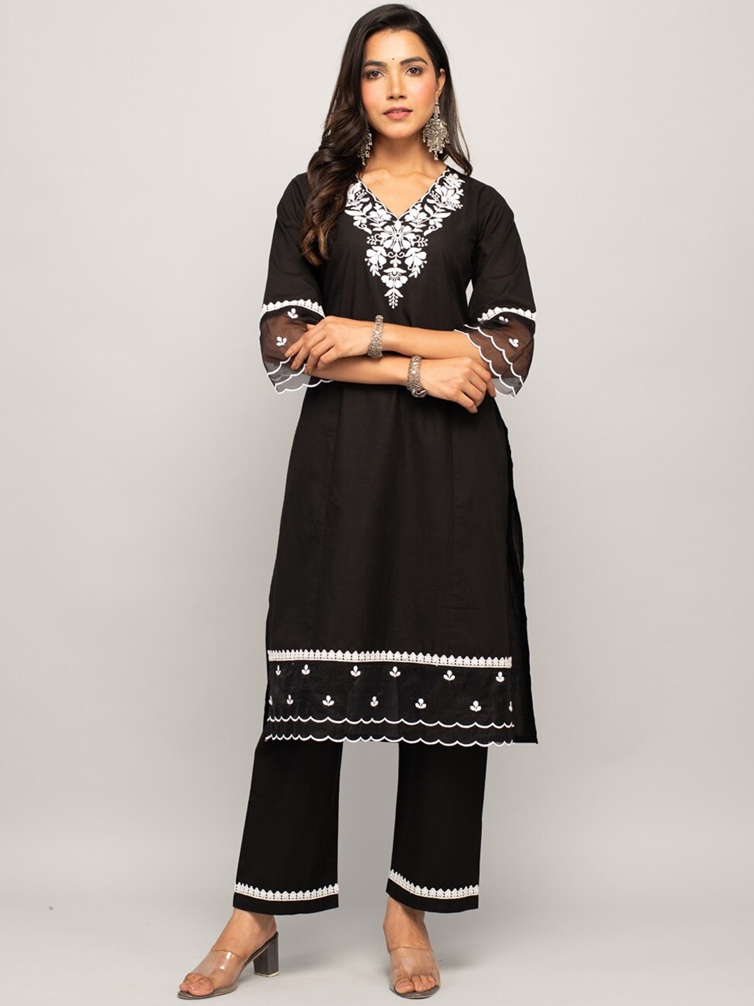 

FIORRA Pure Cotton Straight Kurta With Palazzos, Black