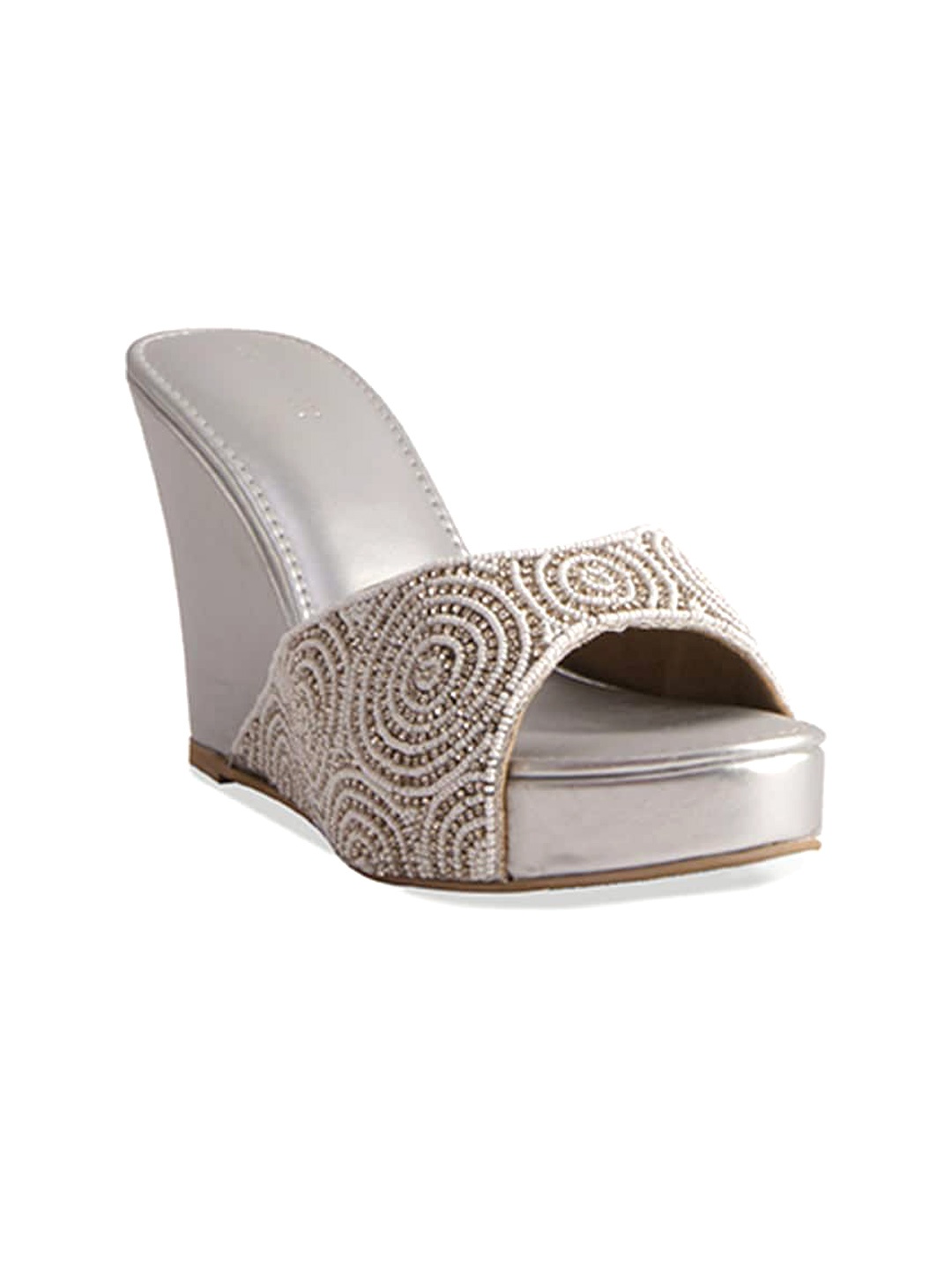 

ERIDANI Kanya Embellished Party Wedges, Silver