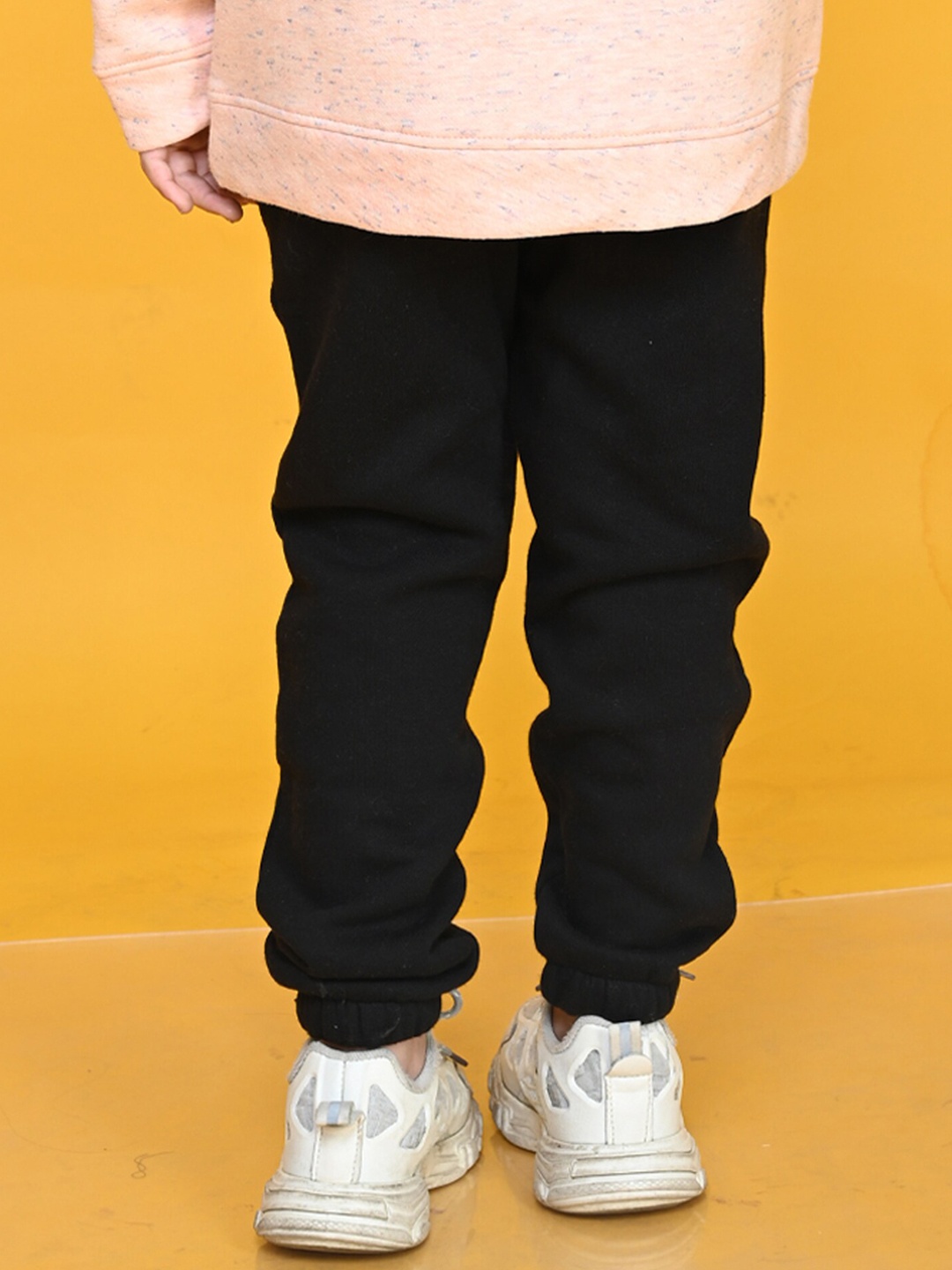 

Anthrilo Girls Mid Rise Relaxed Fit Joggers, Black