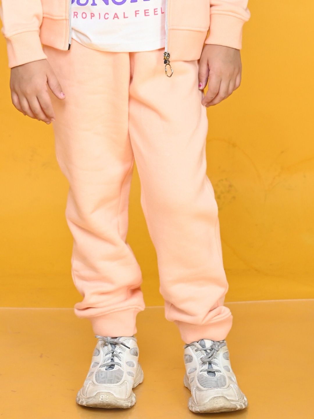 

Anthrilo Girls Mid Rise Relaxed Fit Joggers, Peach