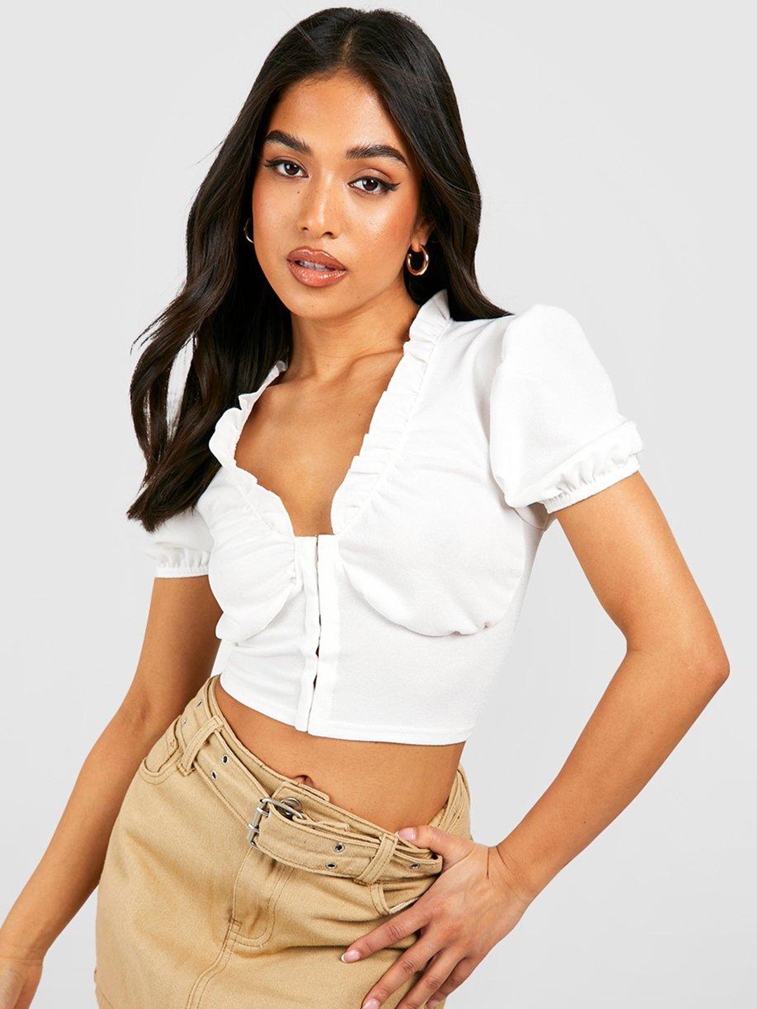 

Boohoo Petite Puff Sleeve Frill Detail Empire Crop Top, White