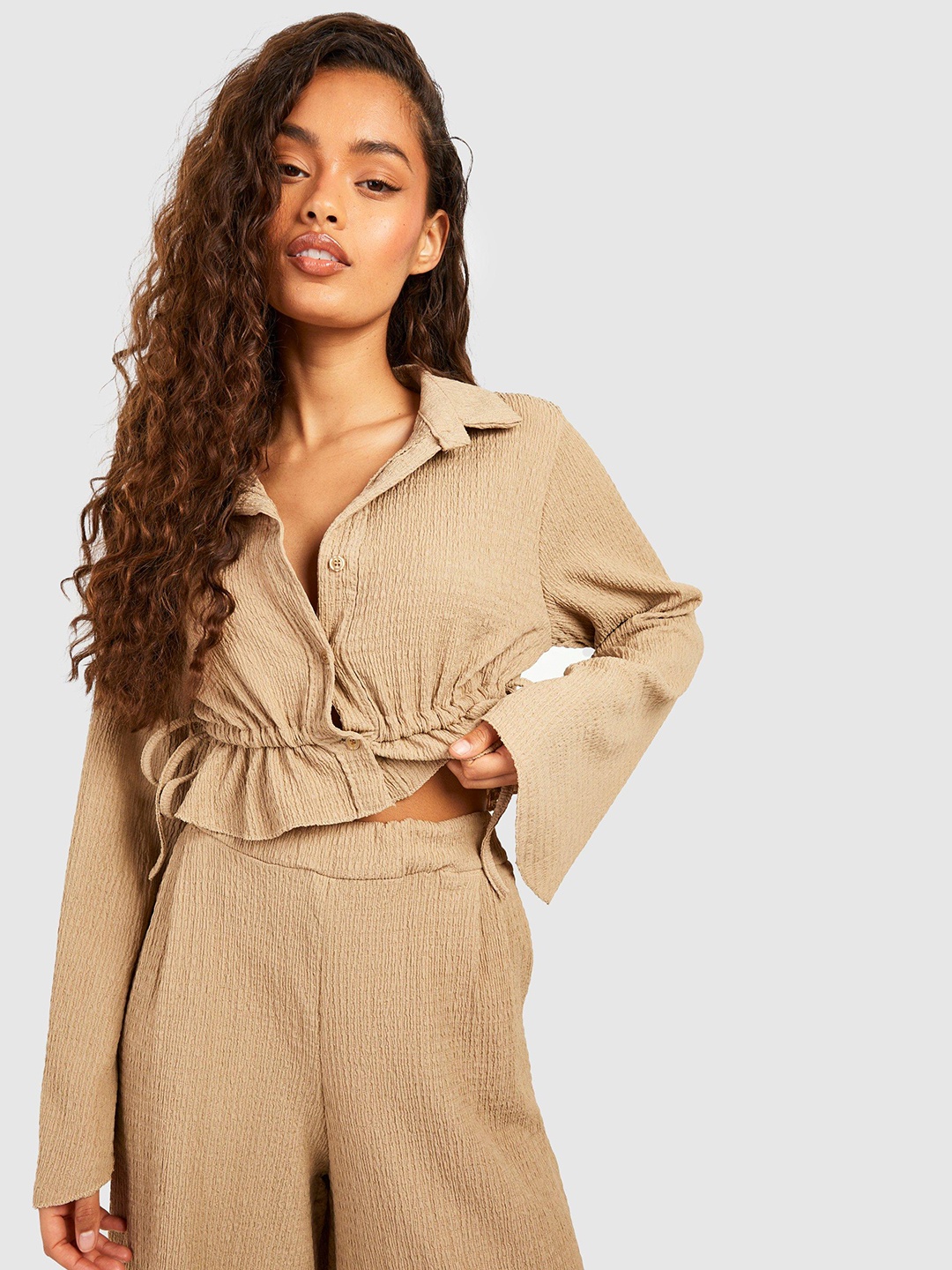 

Boohoo Crinkle Elasticated Waist Shirt Style Crop Top, Beige