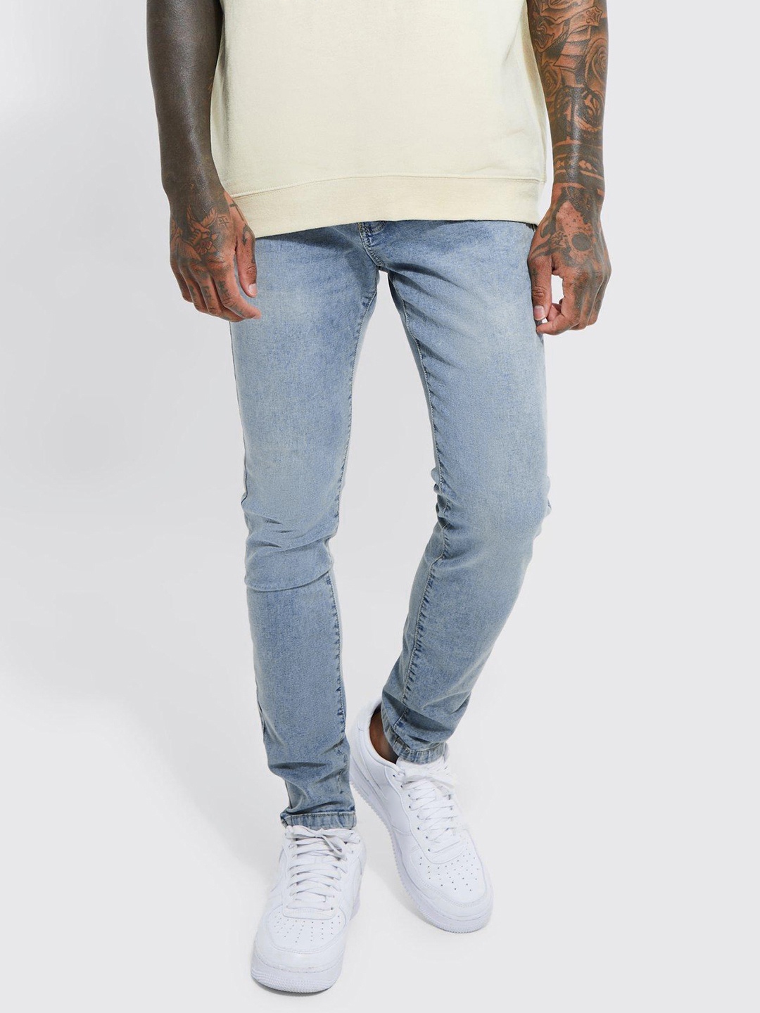 

boohooMAN Men Skinny Fit Light Fade Stretchable Jeans, Blue