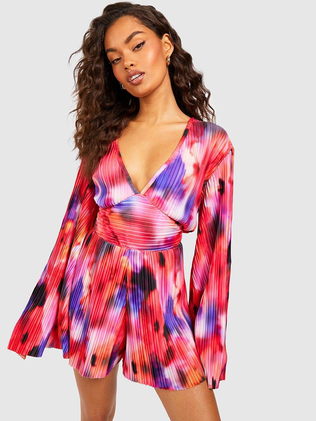 

Boohoo Tie & Dye Dyed Flare Sleeves Playsuit, Red