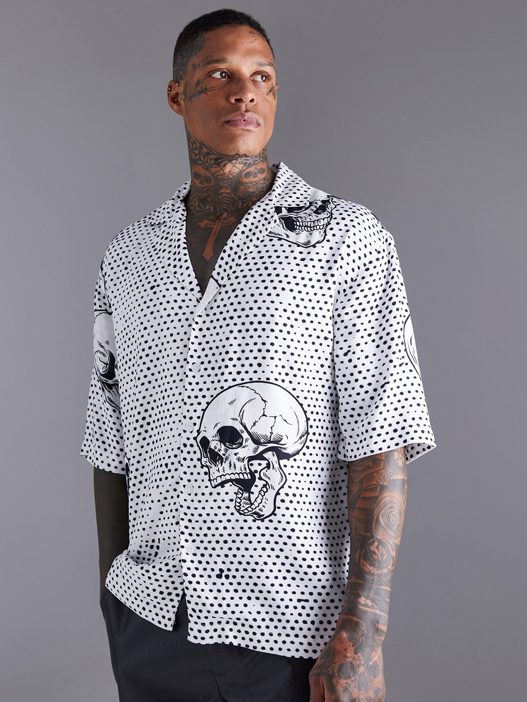 

boohooMAN Conversational Printed Casual Shirt, White