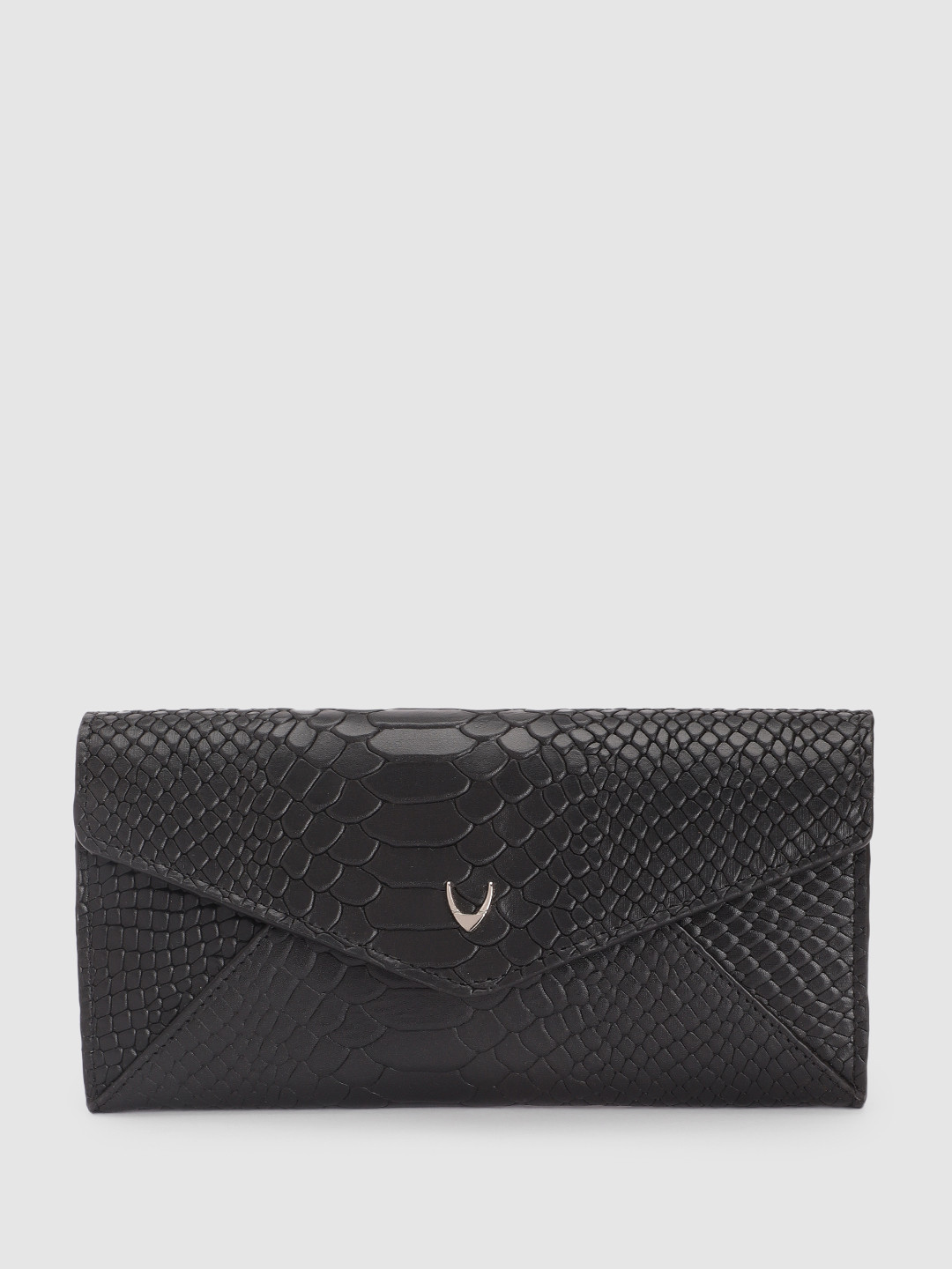 

Hidesign Women Textured Leather Envelope, Black