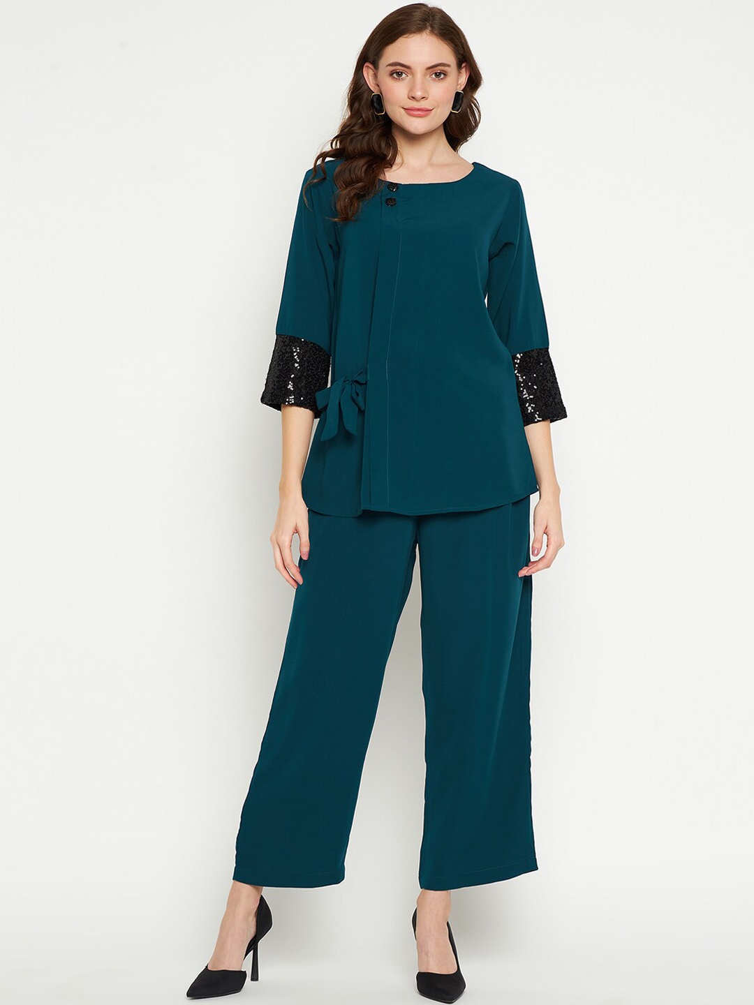 

NABIA Women Solid Sleeves Embroidery Co-Ord Set, Green