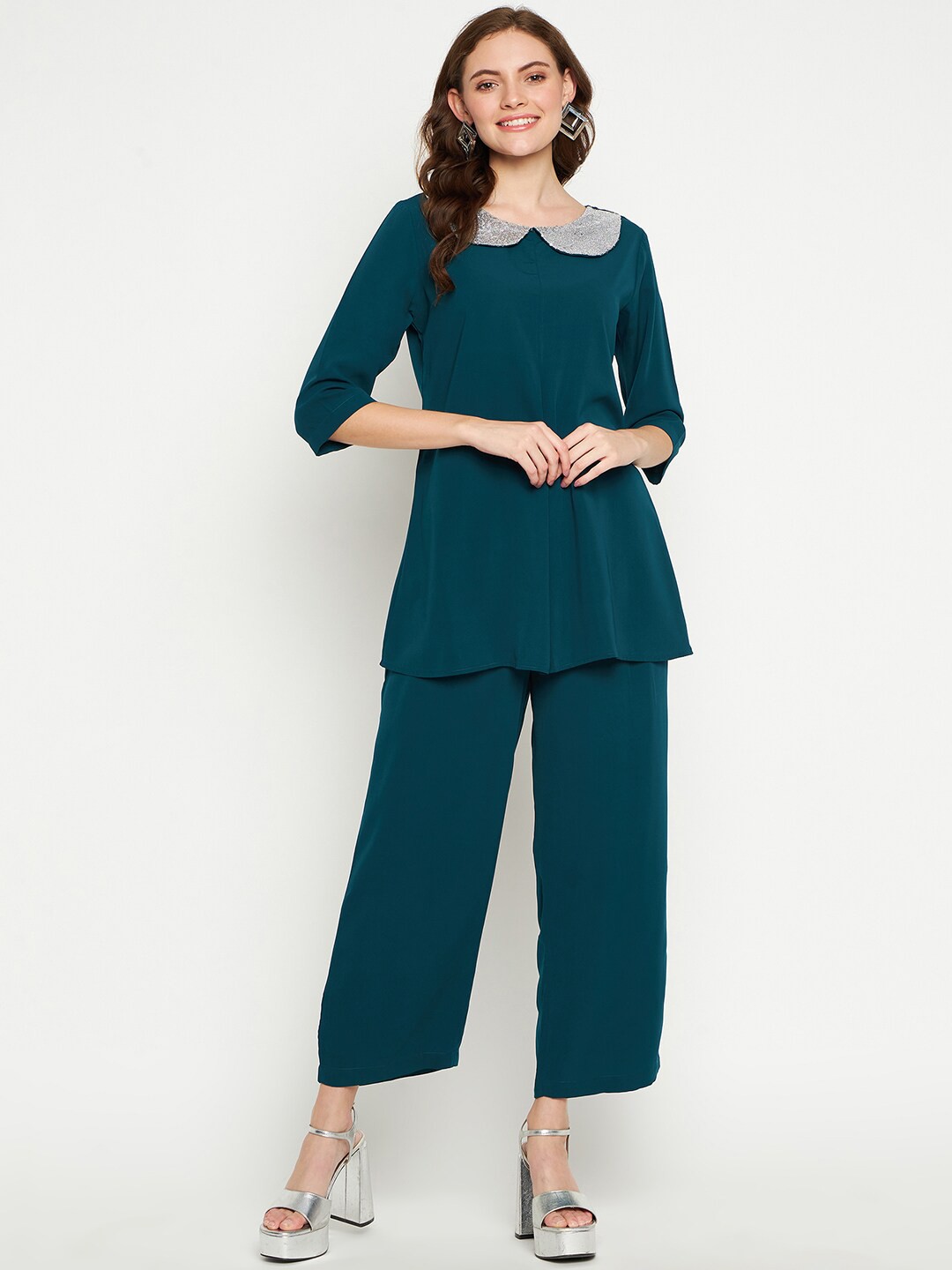 

NABIA Women Solid Round Neck Embroidery Co-Ord Set, Green
