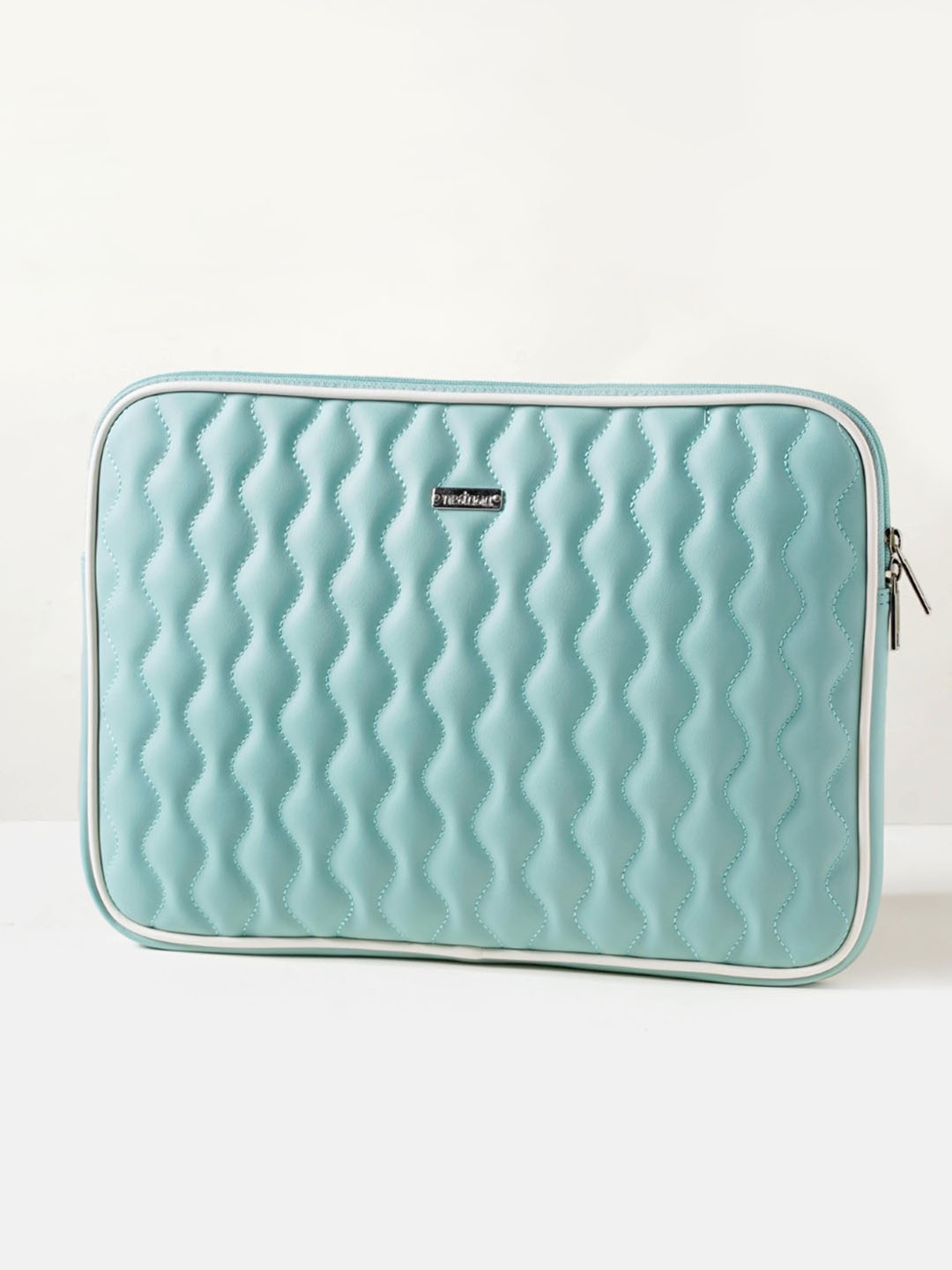 

Nestasia Unisex Quilted Laptop Sleeve, Green