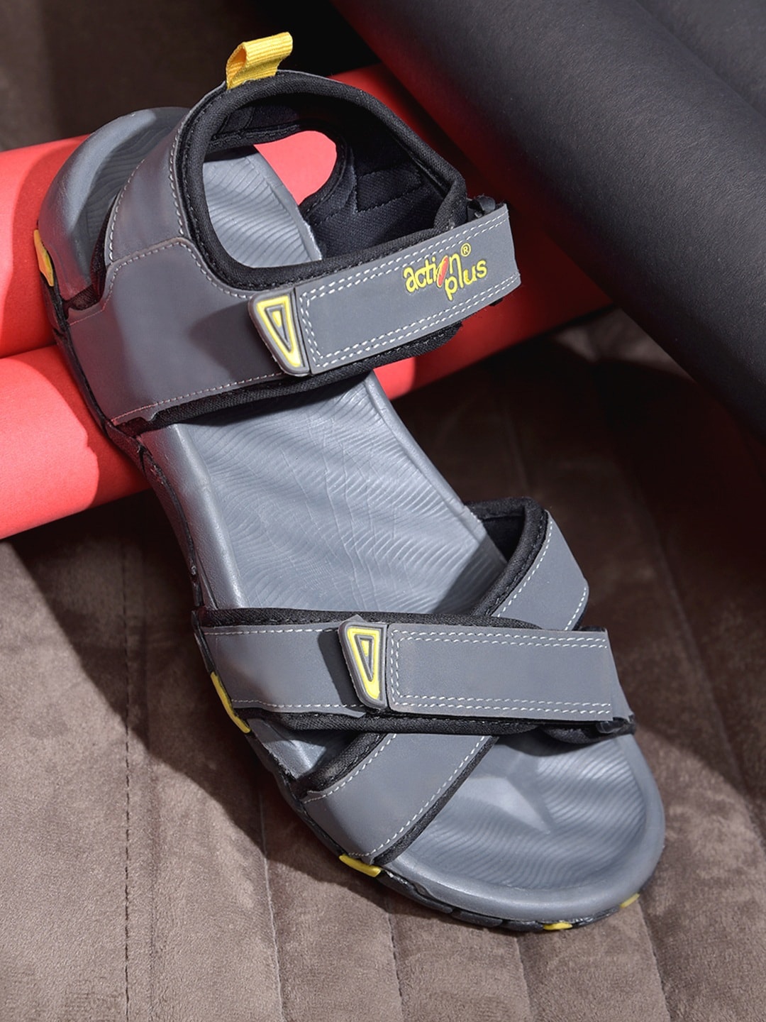 

Action EVA Flotter Men Textured Sports Sandals, Grey