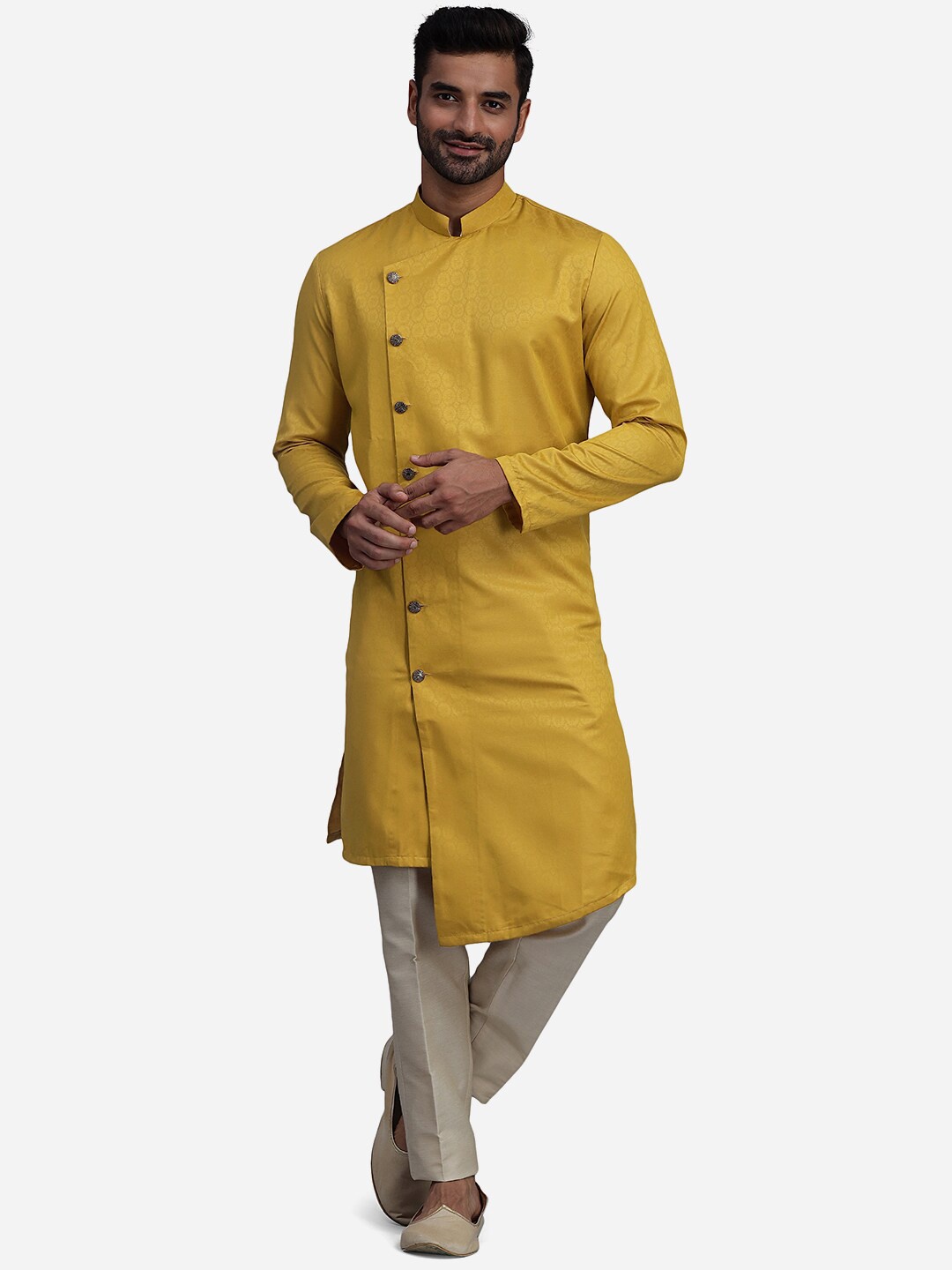 

THE KURTA COMPANY Mandarin Collar Silk Self Design Kurta, Yellow