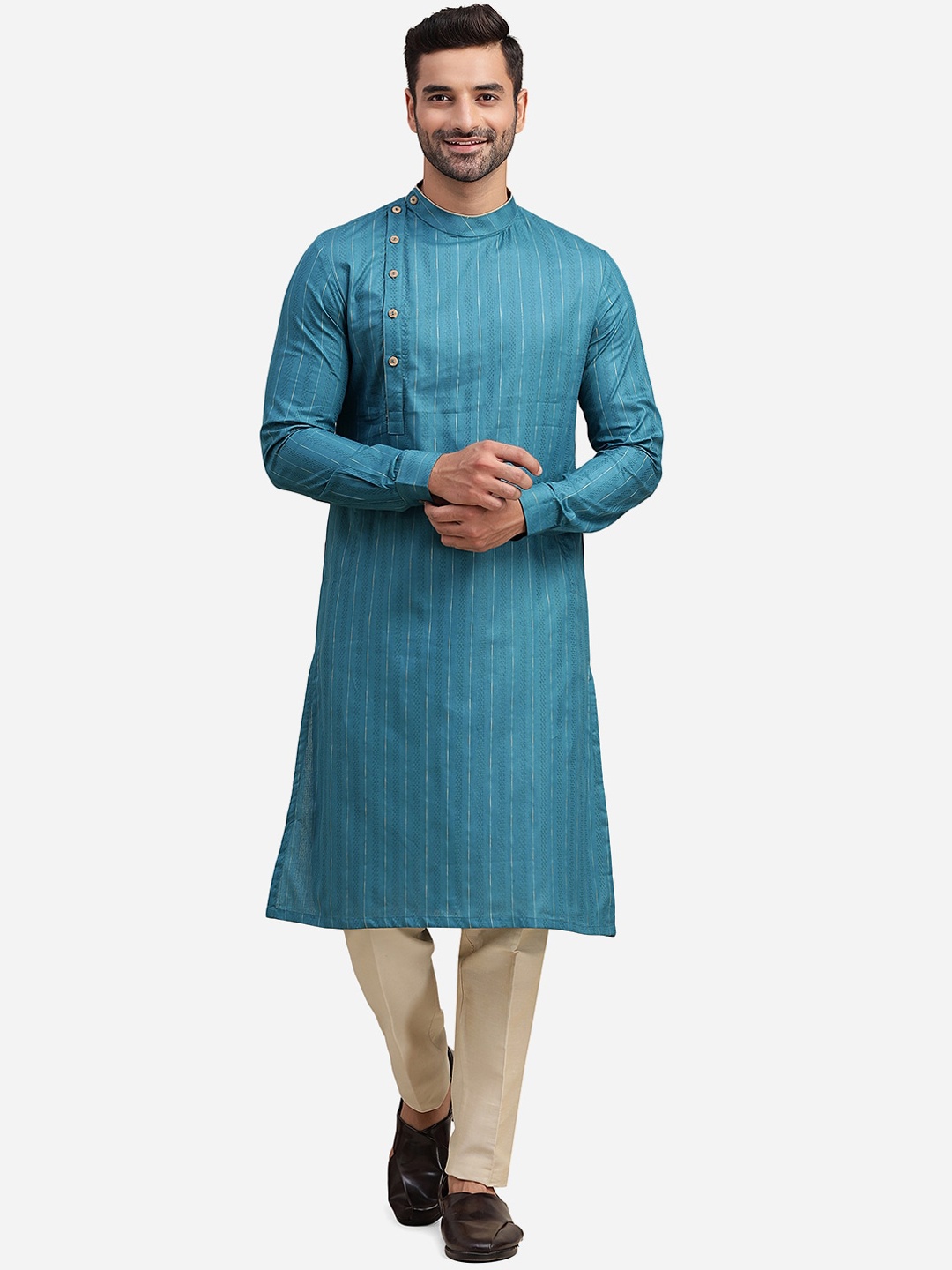 

THE KURTA COMPANY Men Striped Cotton Straight Kurta, Blue