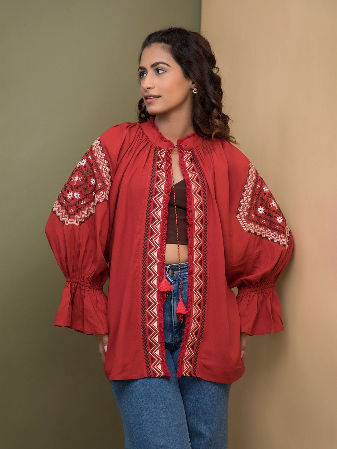 

Rhe-Ana Geometric Embroidered Tie-Up Shrug, Rust