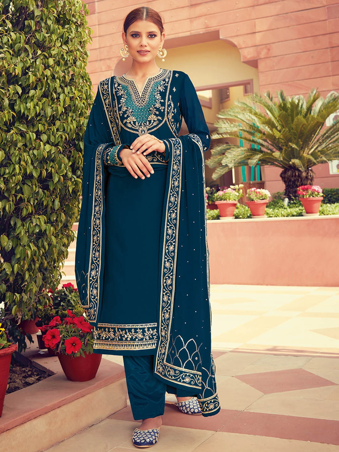 

KALINI Ethnic Motifs Yoke Design Regular Thread Work Kurta & Trousers With Dupatta, Navy blue