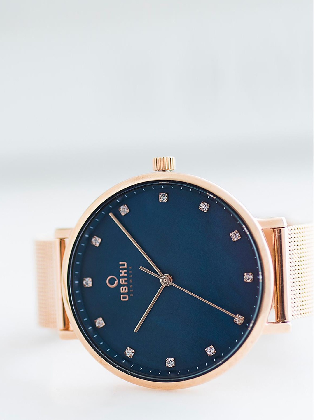 

Obaku Women Embellished Dial & Stainless Steel Bracelet Style Analogue Watch V186LXVLMV, Blue