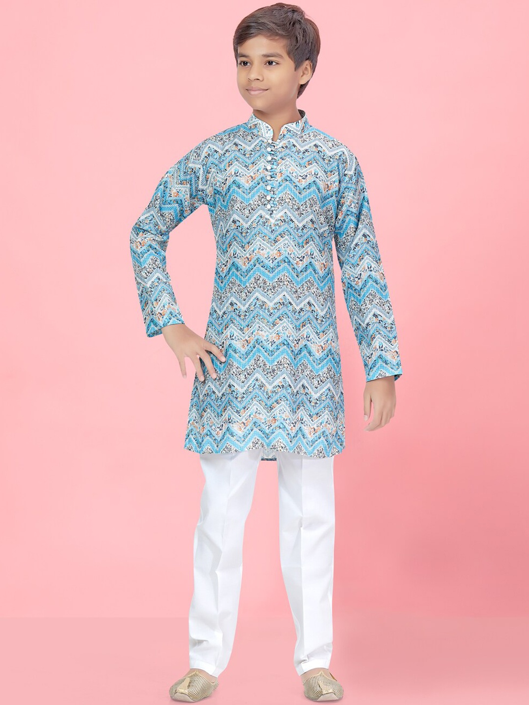 

Aarika Boys Chevron Printed Regular Pure Silk Kurta with Pyjamas, Blue
