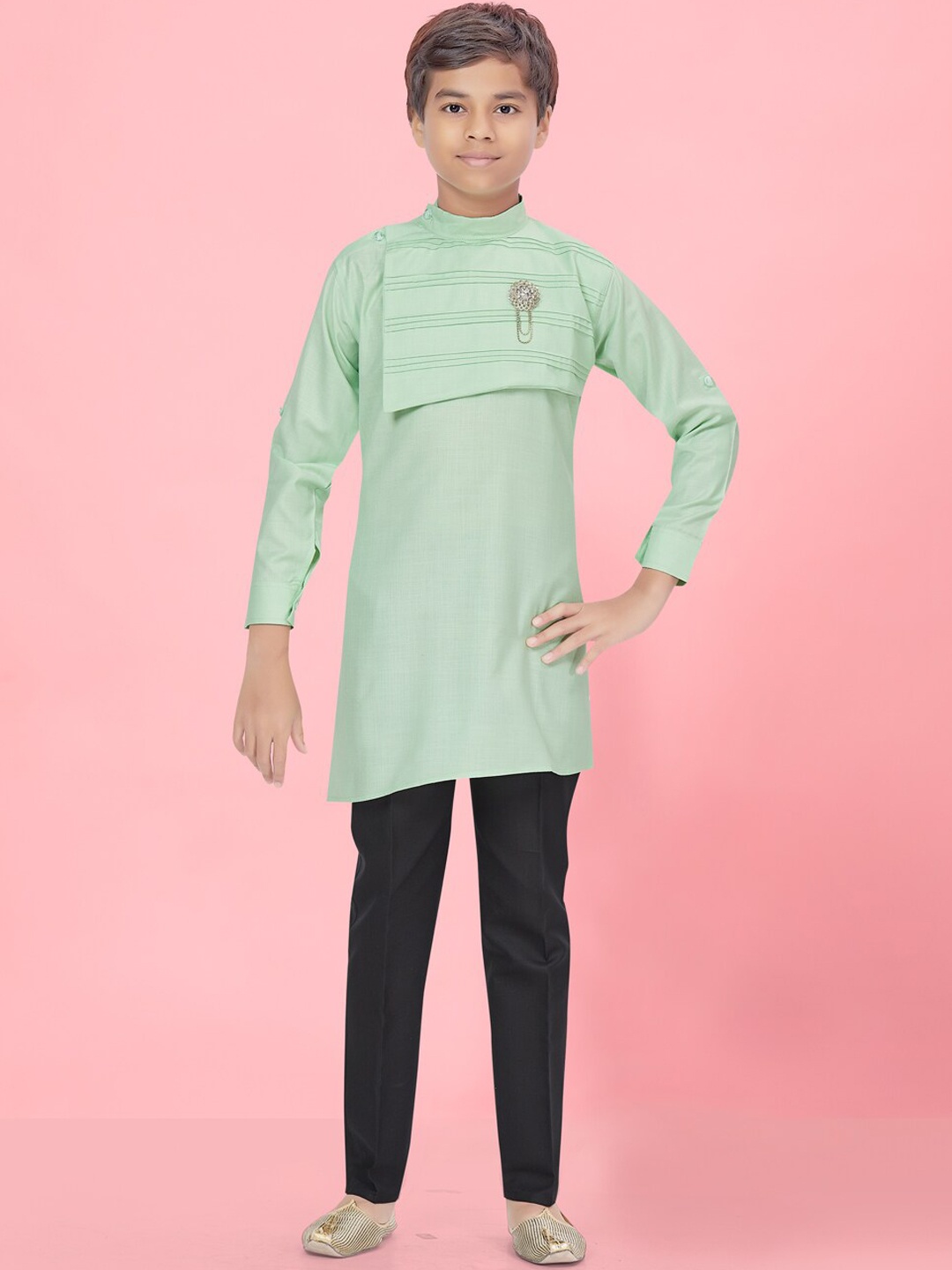 

Aarika Boys Pure Cotton A-Line Kurta With Pyjamas, Green