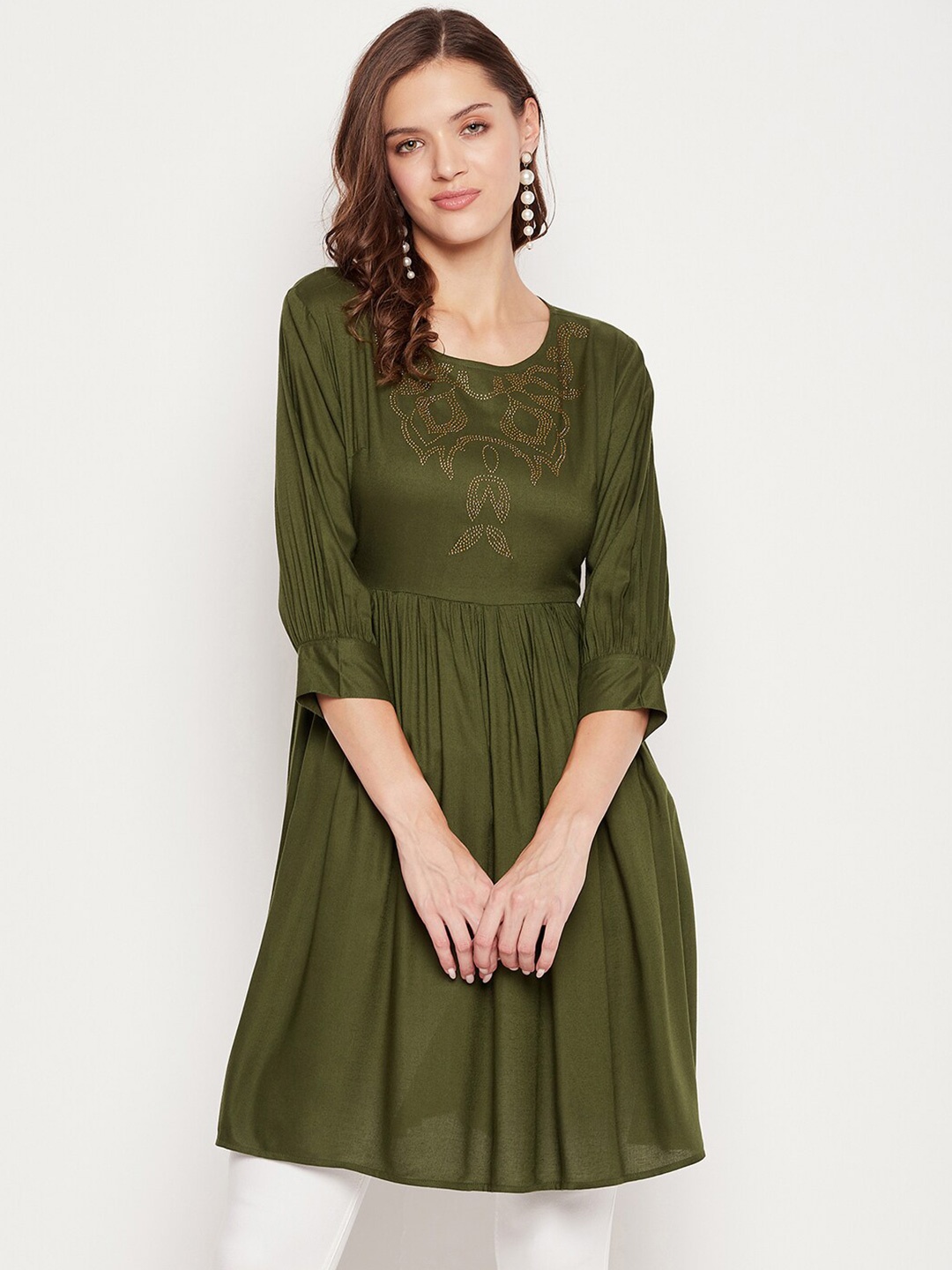 

Ishin Embellished Sequinned A-Line Kurti, Green