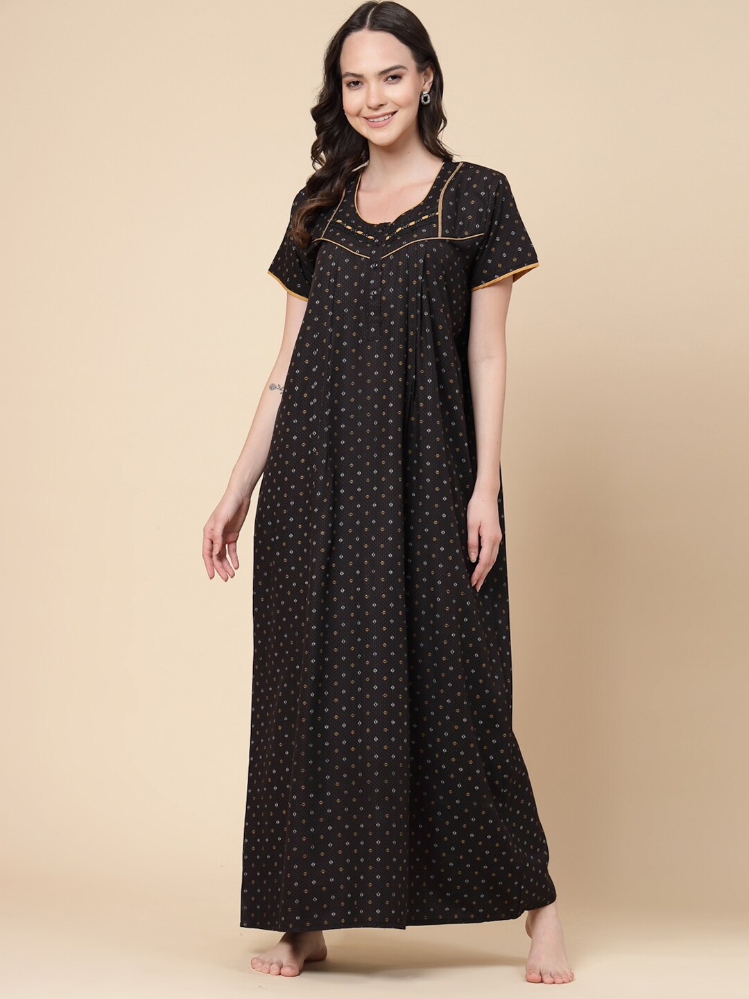 

Sweet Dreams Printed Short Sleeved Maxi Nightdress, Black