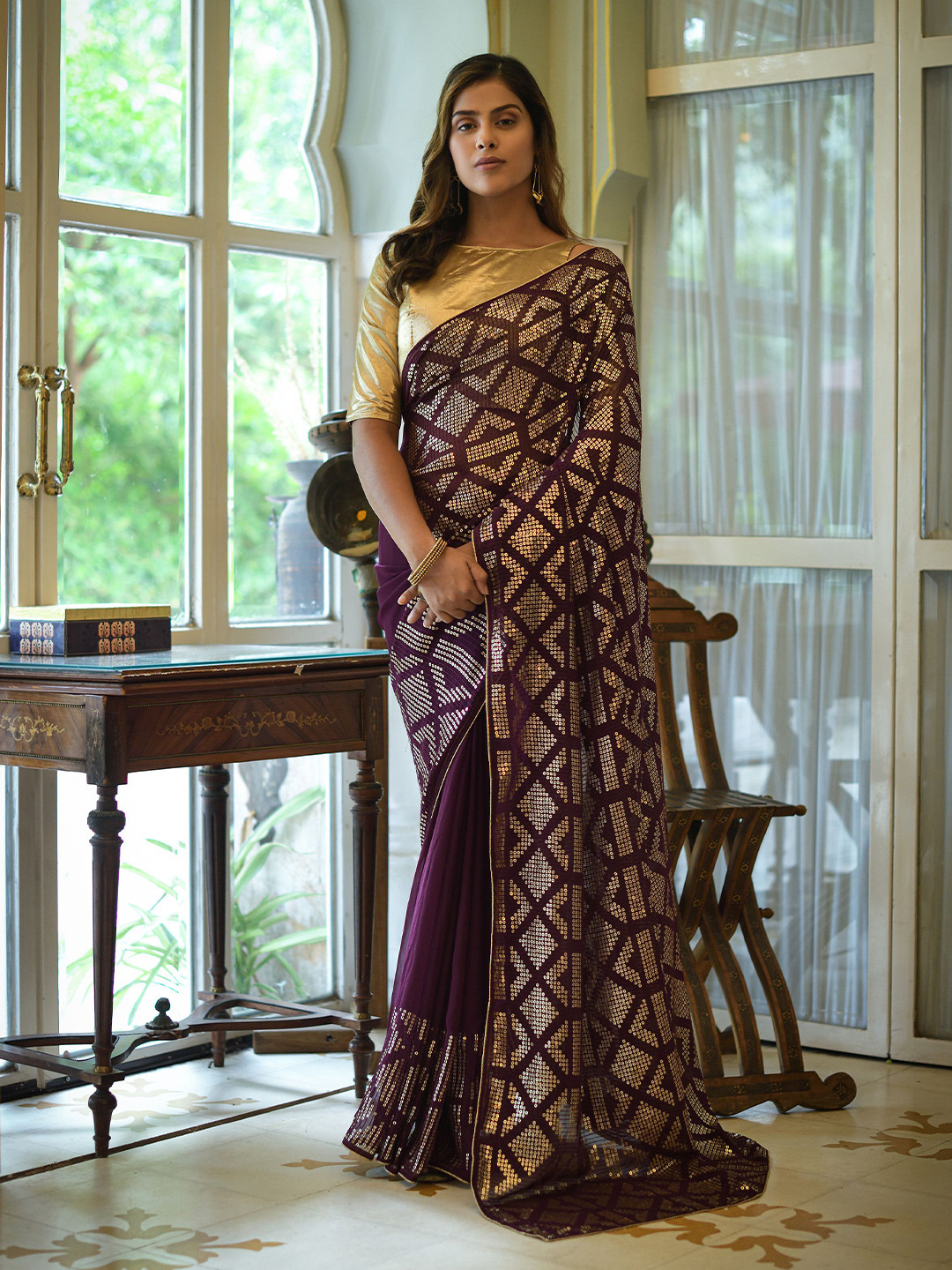 

Globon Impex Sequin Embellished Georgette Saree, Purple