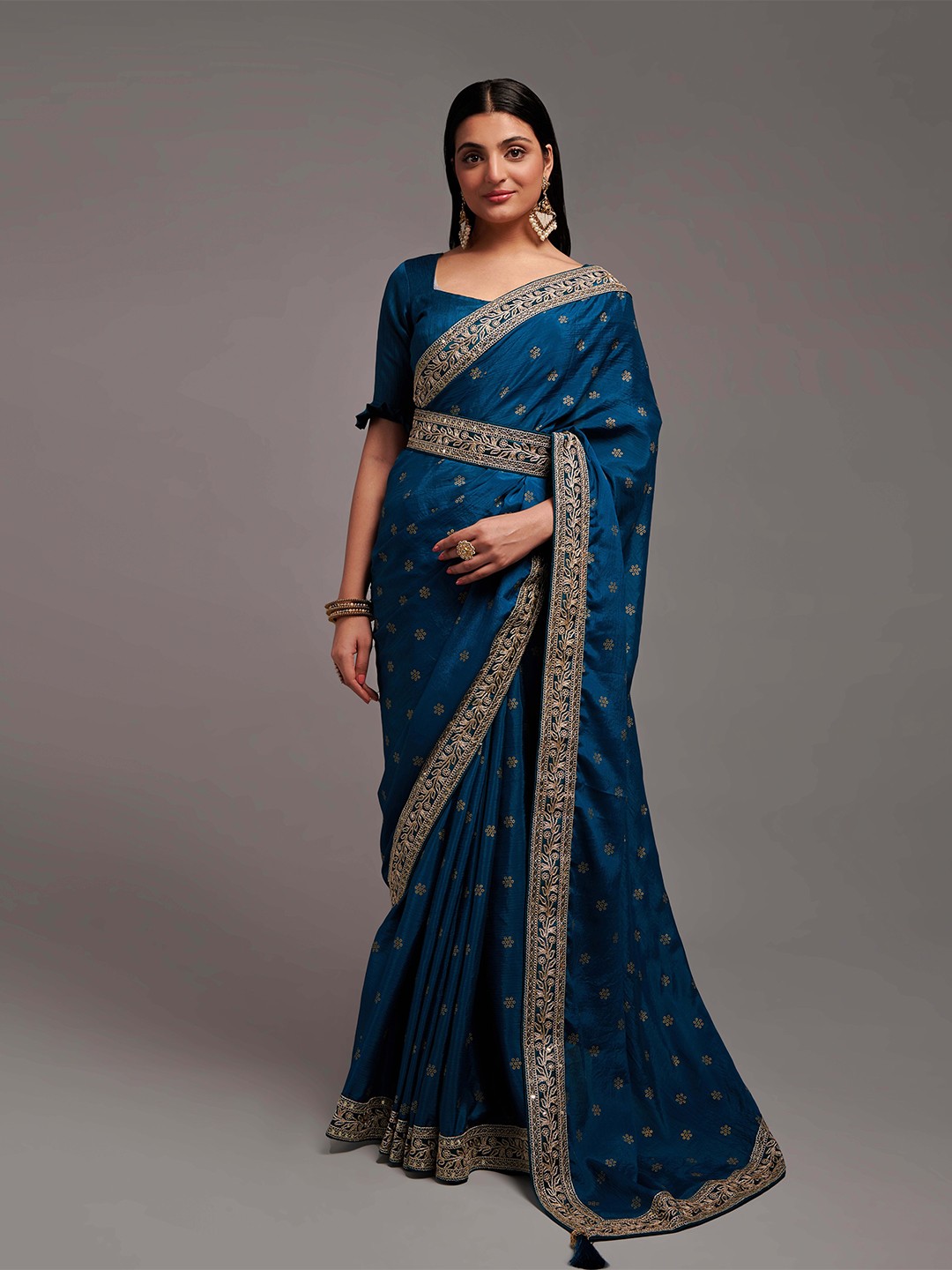 

Globon Impex Sequin Embroidered Saree, Blue