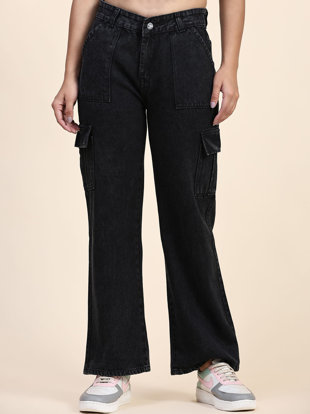

BAESD Women Black Straight Fit High-Rise Clean Look Jeans