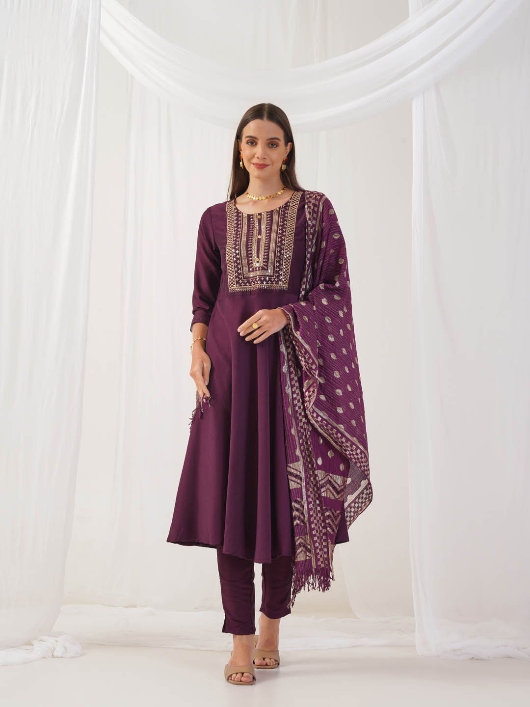 

Jompers Women Ethnic Motifs Embroidered Sequinned Kurta with Trousers & With Dupatta, Purple